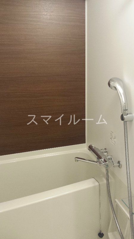 バス・シャワールーム　別部屋参考写真となります。