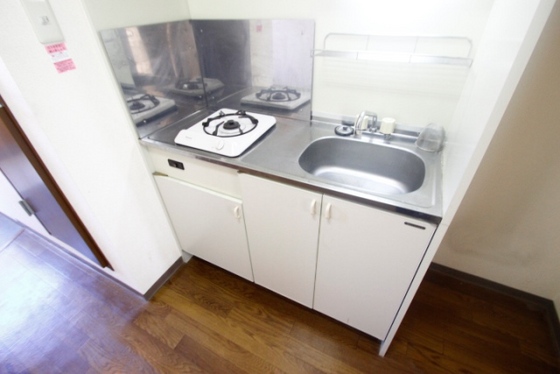 キッチン　※別部屋の写真です