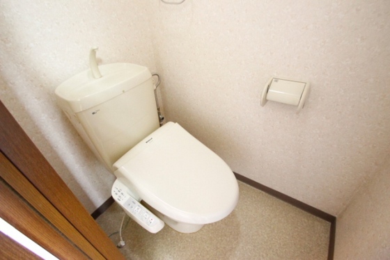 トイレ　※別部屋の写真です