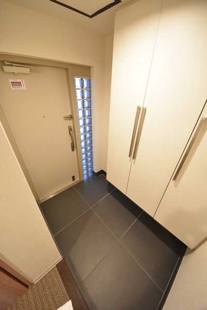 玄関　参考写真