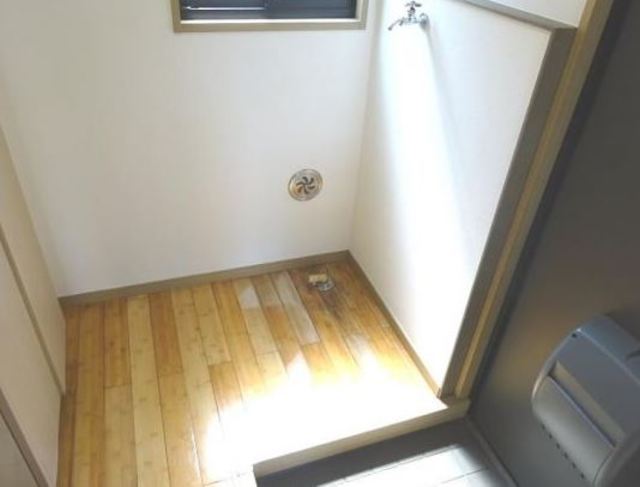 玄関　※別号室参照