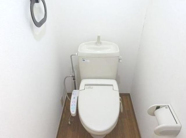 トイレ　※別号室参照