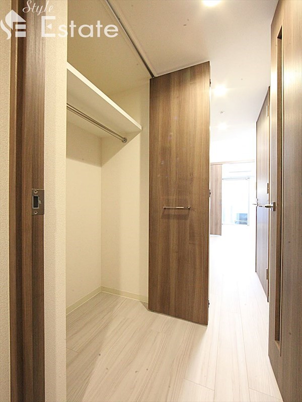 収納　クローゼット