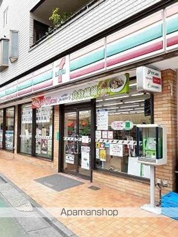コンビニ　セブンイレブン板橋南町店（コンビニ）まで191m