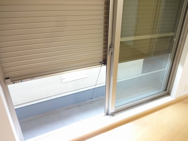 バルコニー　外からの目が気にならないバルコニーで洗濯物が干せます