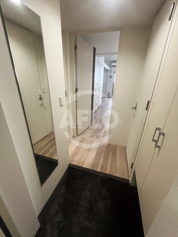 玄関　セレニテフラン谷町四丁目　玄関