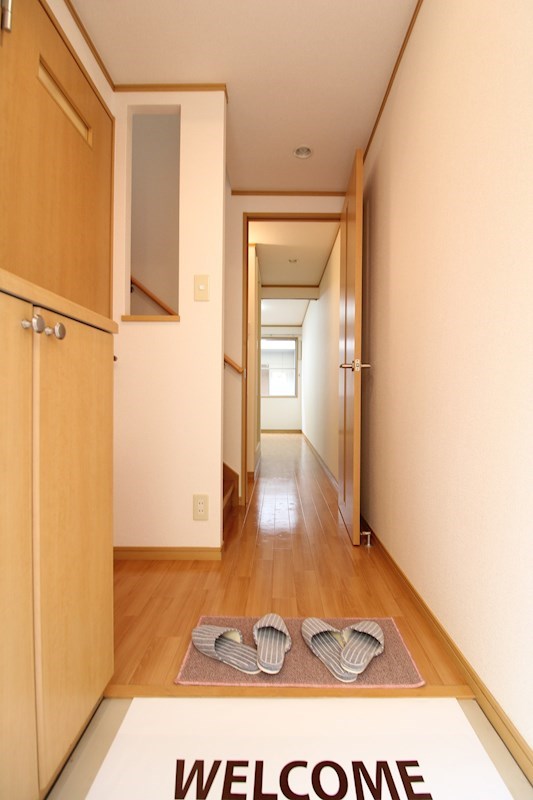 玄関　シューズボックス付の玄関