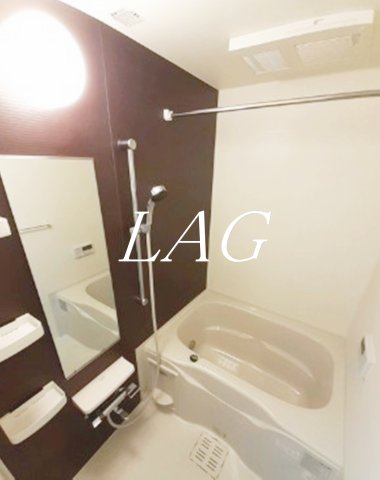 バス・シャワールーム　お風呂です。