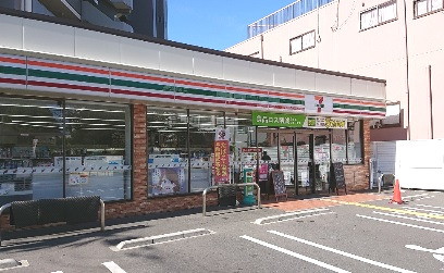 コンビニ　セブン-イレブン 吹田豊二店（コンビニ）まで123m