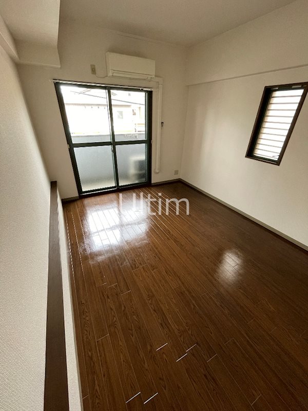 居室・リビング　別の部屋の写真