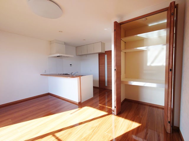 居室・リビング　１１帖の広々リビング♪（イメージ）