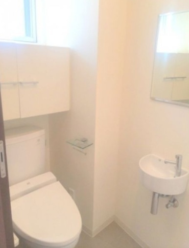 トイレ　別部屋参考写真