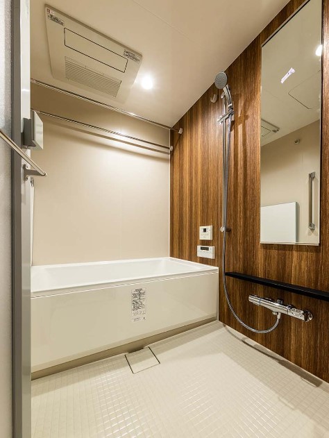 バス・シャワールーム