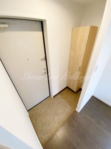 玄関　シューズボックスございます♪