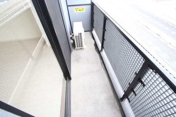 バルコニー　※別部屋の写真です