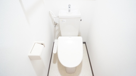 トイレ　シャワー付きトイレ
