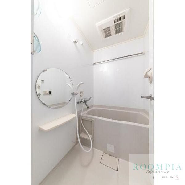 バス・シャワールーム　バス