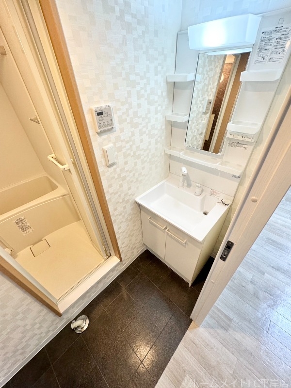 洗面設備　浴室乾燥機付き♪