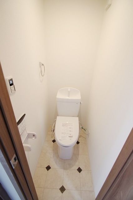 トイレ　★お部屋探しはタウンハウジング稲田堤店まで★