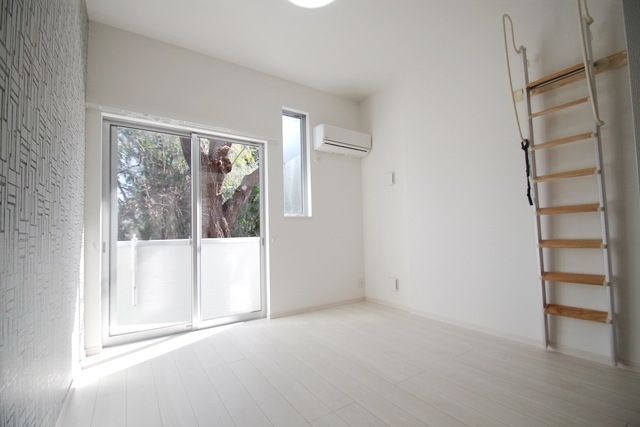 居室・リビング　★お部屋探しはタウンハウジング稲田堤店まで★