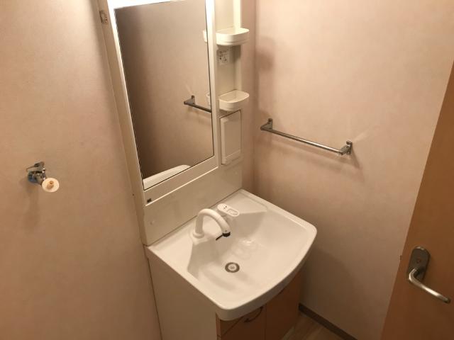 洗面設備　洗髪洗面化粧台