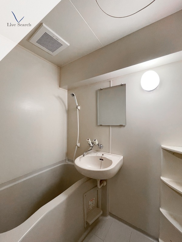 バス・シャワールーム　別号室