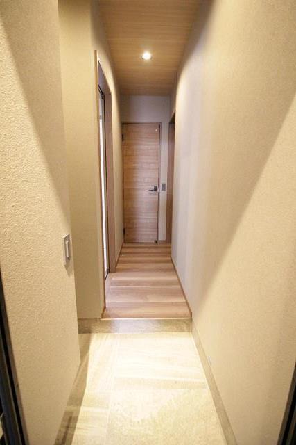 honjo flatの玄関写真
