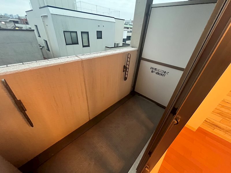バルコニー　（別タイプ参考写真）レヴィーガ大山　板橋区中丸町
