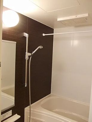 バス・シャワールーム　☆ゆったりくつろげるお風呂☆