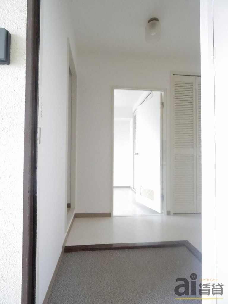 玄関　※写真同仕様※