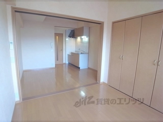 居室・リビング　居室