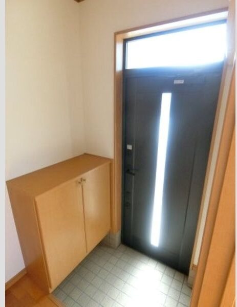 玄関　※他部屋参照