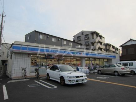 コンビニ　ローソン 川口青木三丁目店（コンビニ）まで617m