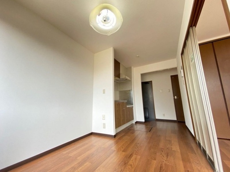 居室・リビング　図面と現状に相違がある場合には現状を優先