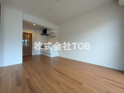 居室・リビング　9帖