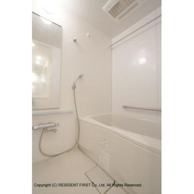 バス・シャワールーム　※写真は同タイプ住戸です。