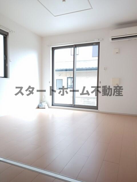 居室・リビング　おしゃれな居間です