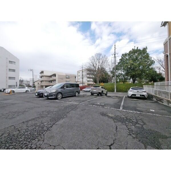 エントランス　宅配ボックス・メールボックス