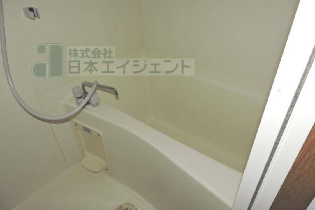 バス・シャワールーム　浴室