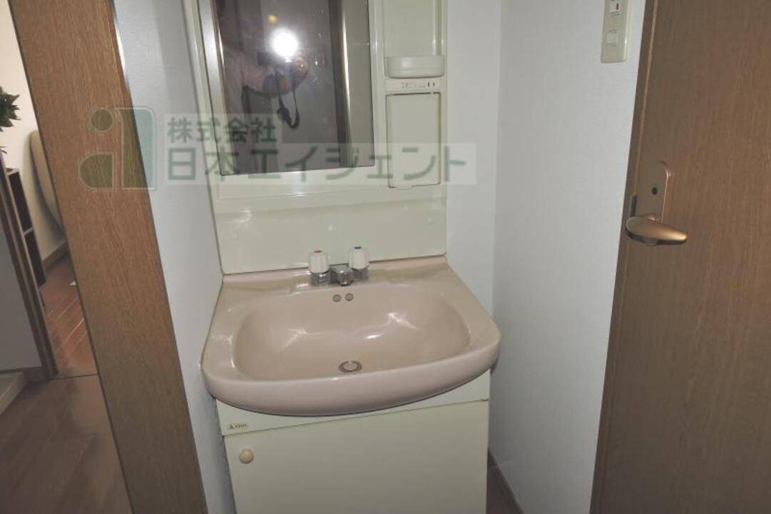 洗面設備　ドレッサー