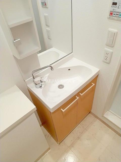 洗面設備　独立洗面台