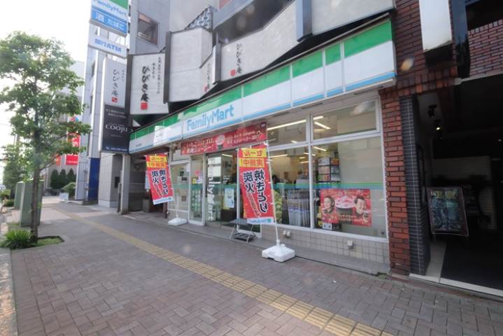 コンビニ　ファミリーマート川越三番町店（コンビニ）まで249m