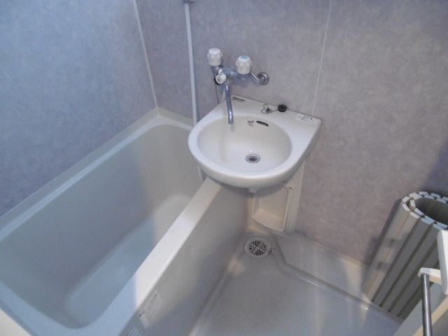 バス・シャワールーム　★★バスルーム★★