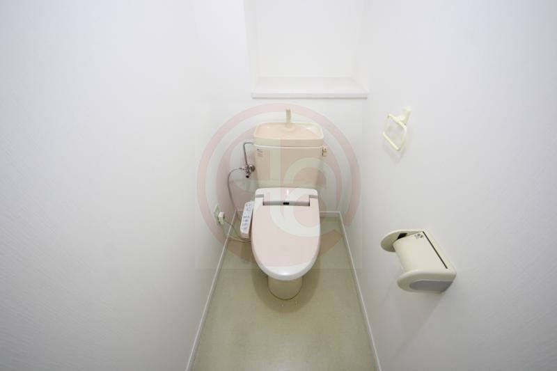 トイレ　ゆったりとした空間のトイレです