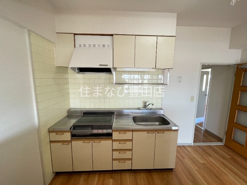 キッチン　同型別部屋写真
