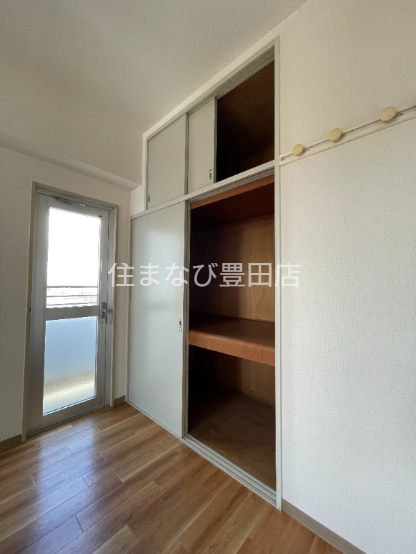 収納　同型別部屋写真