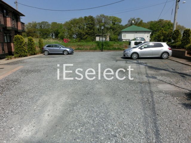 駐車場　敷地内の駐車場もあります。