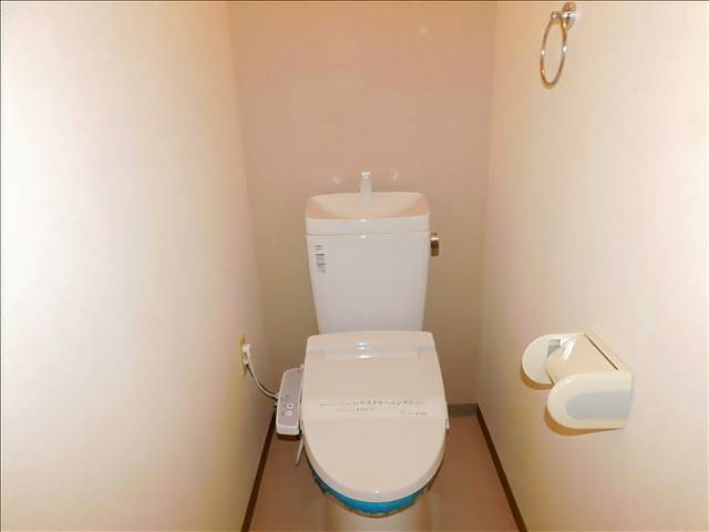 トイレ　温水洗浄便座付