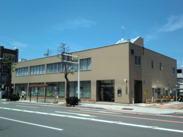 銀行　八十二銀行（銀行）まで120m