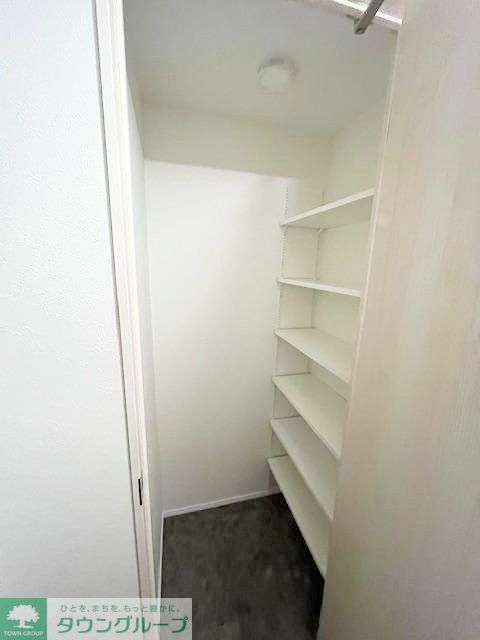 収納　キッチン